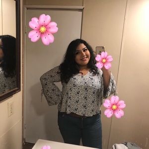 Meet your Posher, Aileen